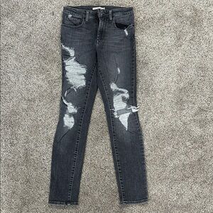 Levi's Distressed Vintage Black Skinny Jeans